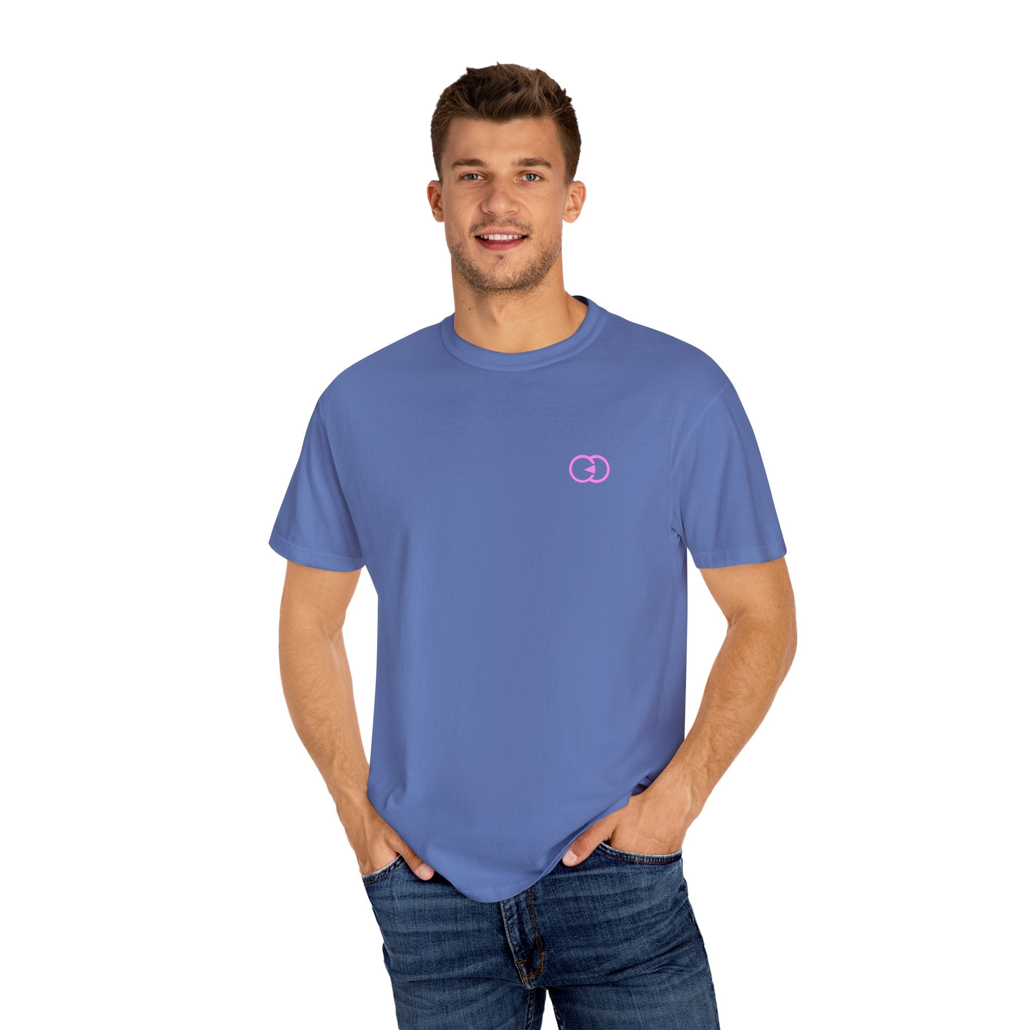 Casual Unisex Garment-Dyed T-Shirt with Minimalist Link Design