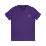 Minimalist Orange Link V-Neck Tee for Casual Wear