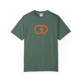 Casual Unisex Garment-Dyed T-Shirt with Playful Orange Graphic - Perfect for Everyday Wear